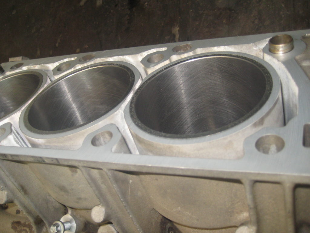 Что такое хонингование цилиндров двигателя и зачем это делать ...